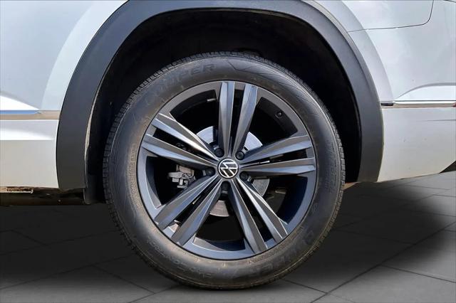 2021 Volkswagen Atlas 3.6L V6 SE w/Technology R-Line