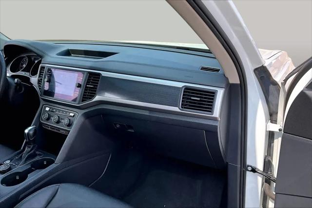 2021 Volkswagen Atlas 3.6L V6 SE w/Technology R-Line