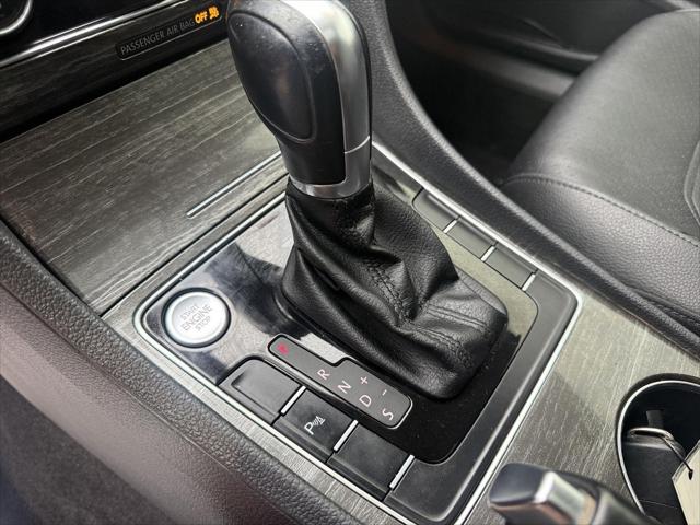 2018 Volkswagen Passat 2.0T SE