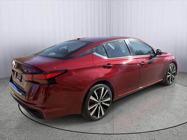2020 Nissan Altima SR FWD