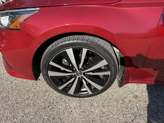 2020 Nissan Altima SR FWD