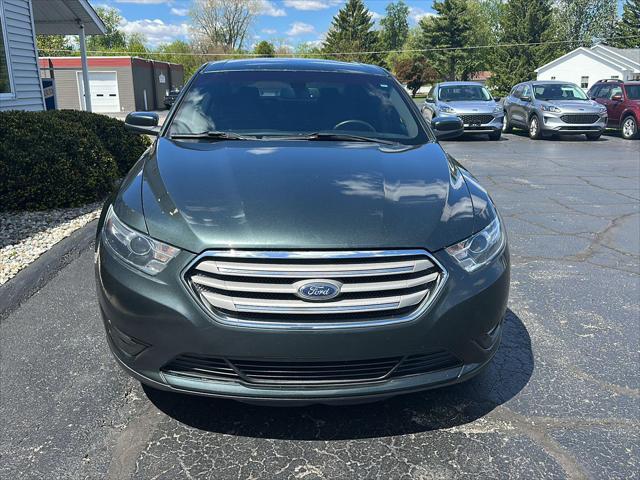 2016 Ford Taurus SEL