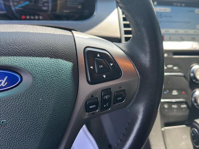 2016 Ford Taurus SEL