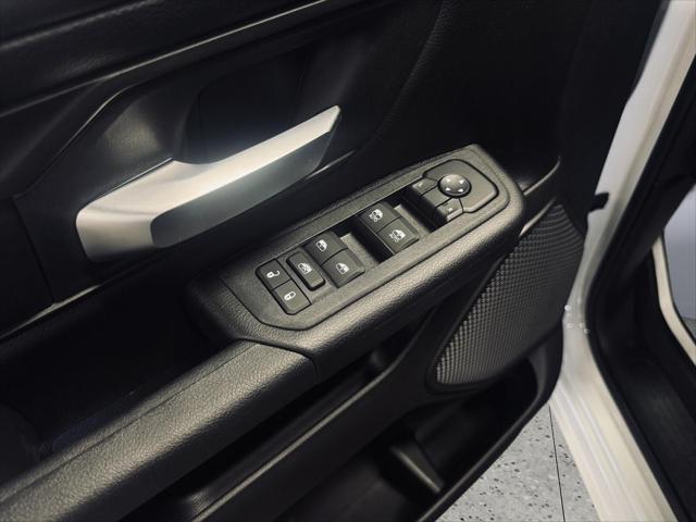 2026 Ram 1500 Warlock Crew Cab 4x4 57 Box