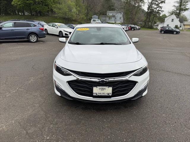 2022 Chevrolet Malibu FWD RS