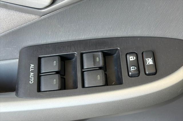 2010 Toyota Prius I