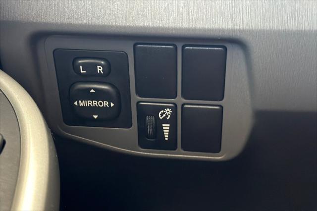 2010 Toyota Prius I