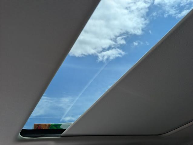 2026 Land Rover Range Rover P400 SE 7 Seat