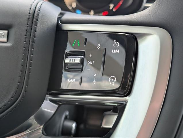 2026 Land Rover Range Rover P400 SE 7 Seat