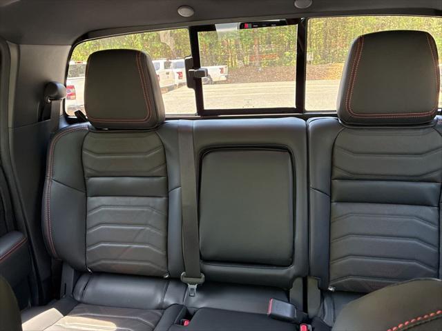 2026 Nissan Frontier Crew Cab Long Bed PRO-4X 4x4