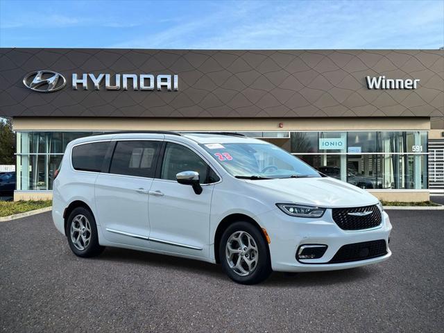 2023 Chrysler Pacifica Limited