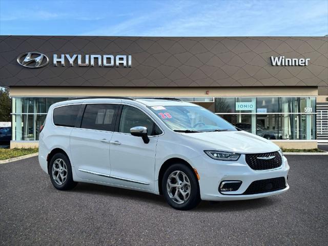 2023 Chrysler Pacifica Limited