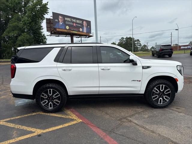 2022 GMC Yukon 4WD AT4