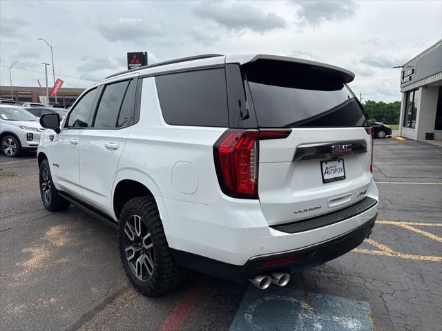2022 GMC Yukon 4WD AT4