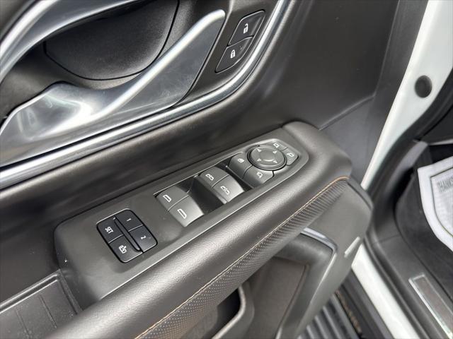 2022 GMC Yukon 4WD AT4