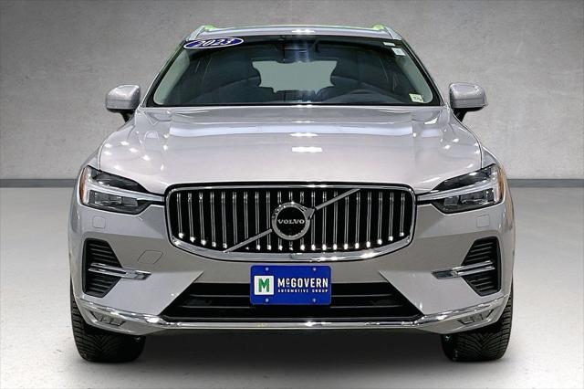 2023 Volvo XC60 B5 Ultimate Bright Theme