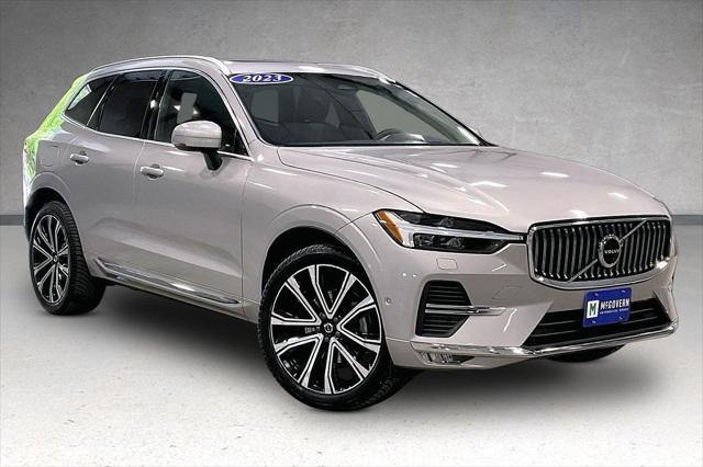 2023 Volvo XC60 B5 Ultimate Bright Theme