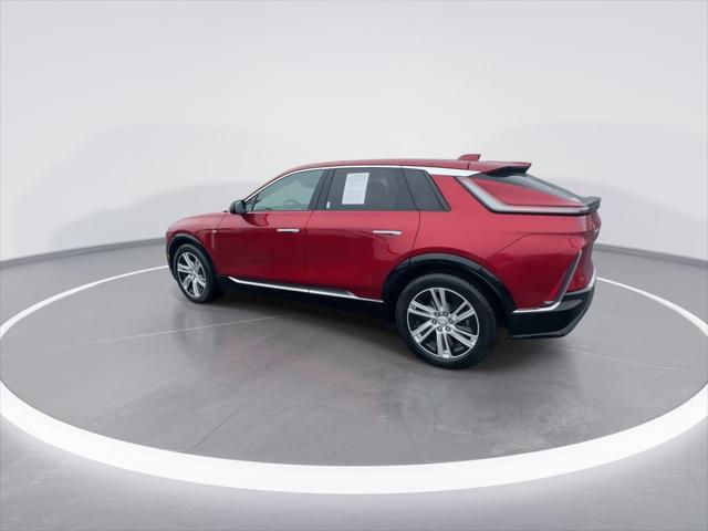 2024 Cadillac iQ Tech w/1SA