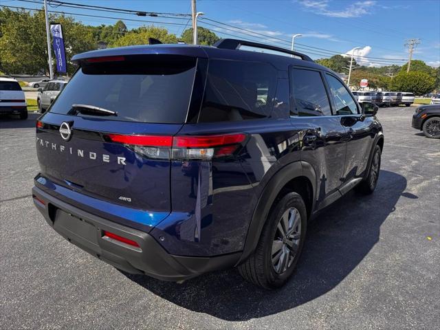 2025 Nissan Pathfinder SV 4WD