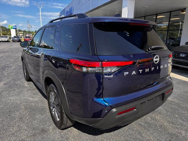 2025 Nissan Pathfinder SV 4WD