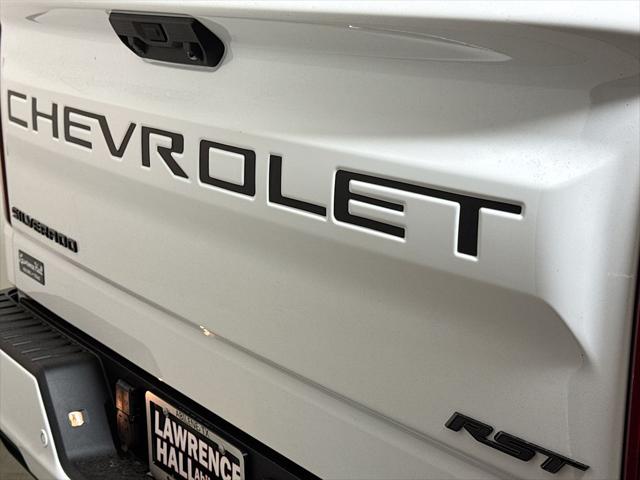 2026 Chevrolet Silverado 1500 4WD Crew Cab Short Bed RST