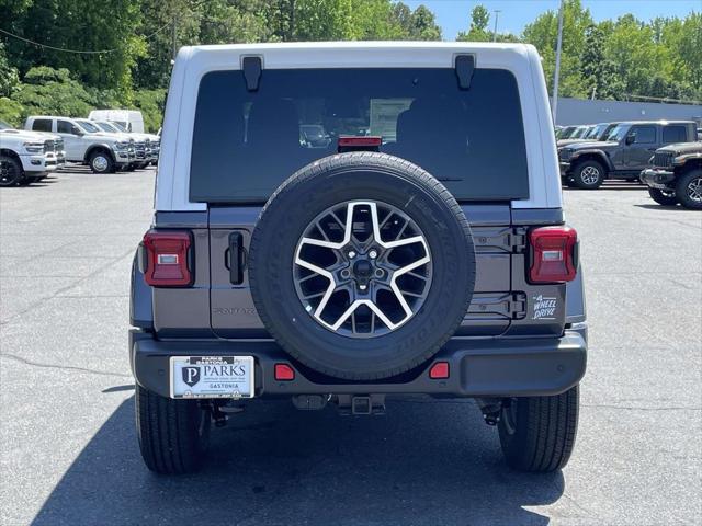2026 Jeep Wrangler 4-Door Sahara 4x4