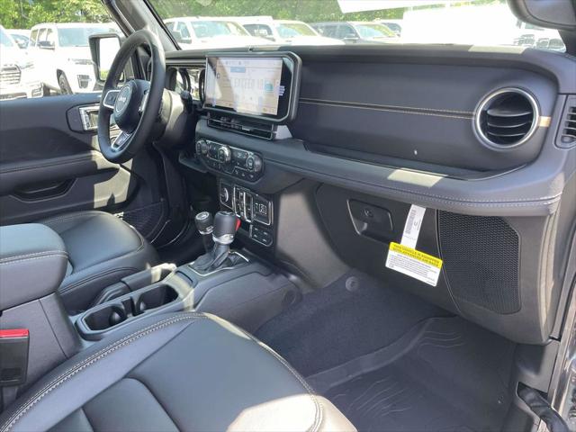 2026 Jeep Wrangler 4-Door Sahara 4x4