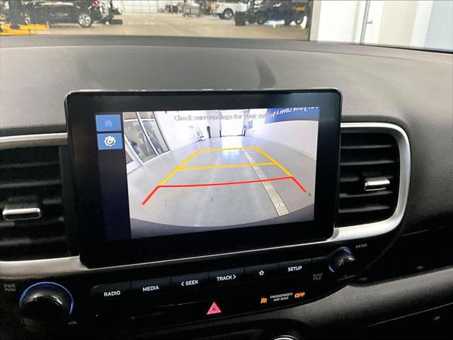 2025 Hyundai Venue SE