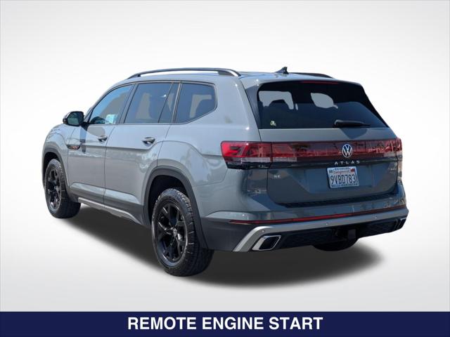 2025 Volkswagen Atlas 2.0T Peak Edition