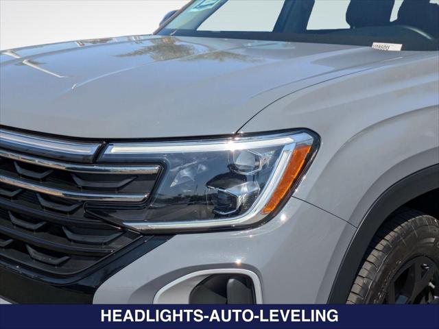 2025 Volkswagen Atlas 2.0T Peak Edition