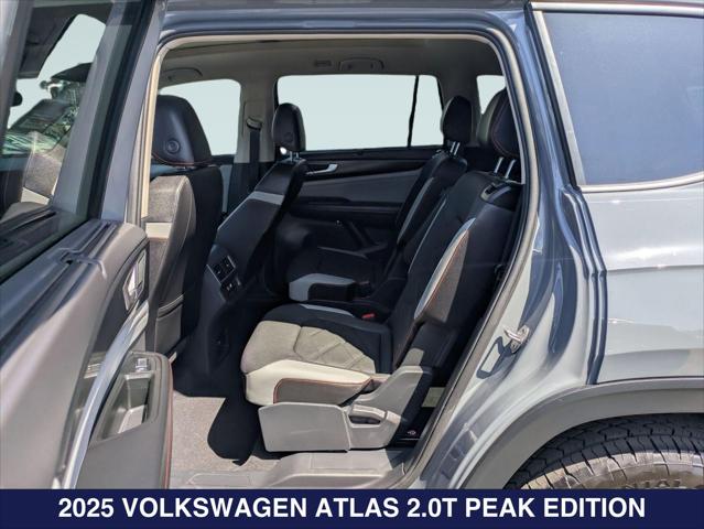 2025 Volkswagen Atlas 2.0T Peak Edition