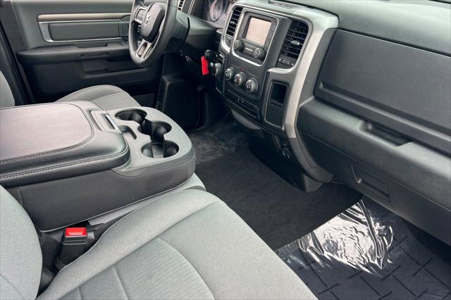 2024 Ram 1500 Classic SLT Quad Cab 4x2 6'4" Box