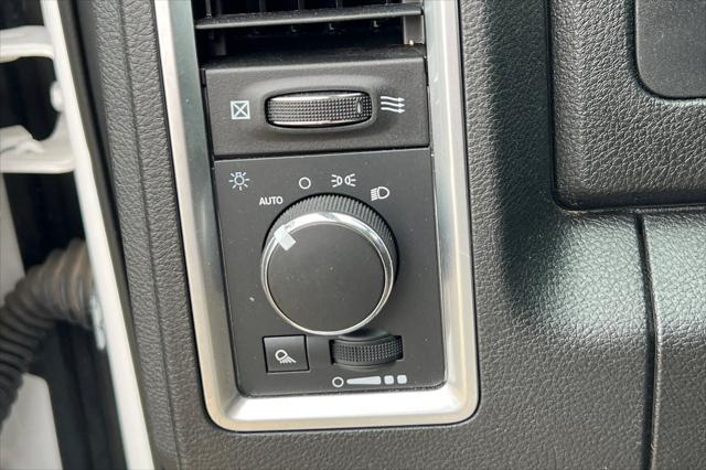 2024 Ram 1500 Classic SLT Quad Cab 4x2 6'4" Box