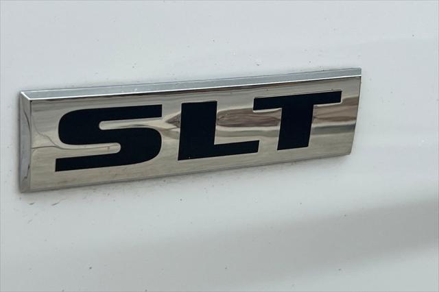 2024 Ram 1500 Classic SLT Quad Cab 4x2 6'4" Box