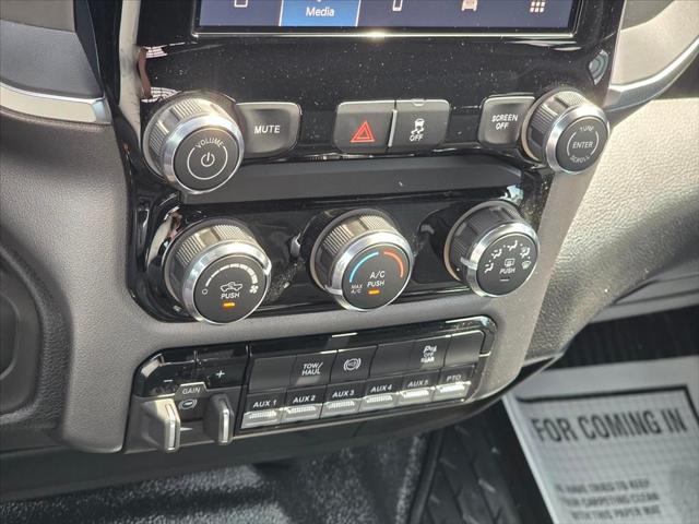 2026 Ram 3500 Tradesman/Big Horn