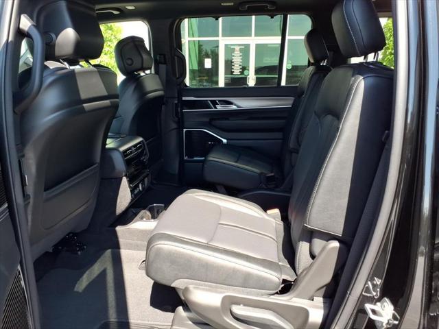2026 Jeep Grand Wagoneer Limited Reserve 4x4