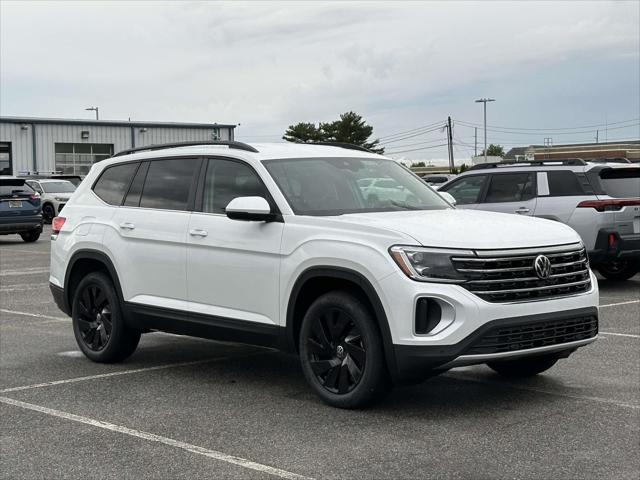 2026 Volkswagen Atlas SE with Technology