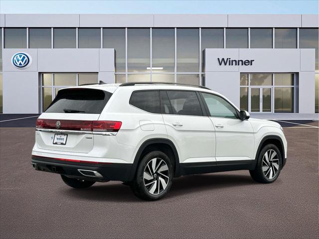 2026 Volkswagen Atlas SE with Technology