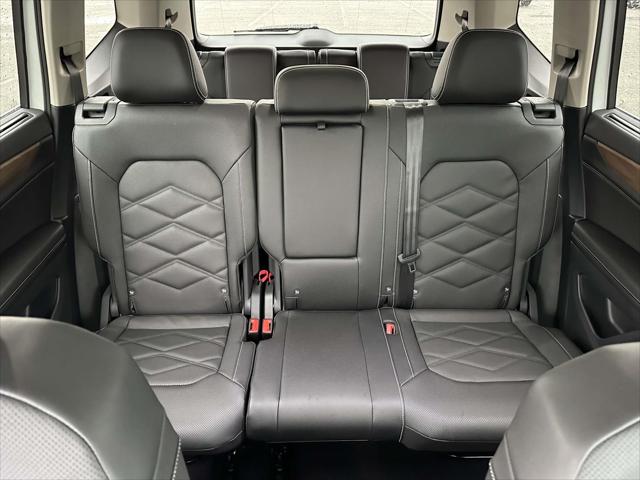 2026 Volkswagen Atlas SE with Technology