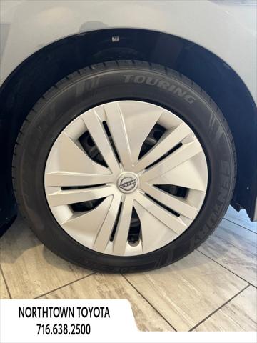 2024 Nissan LEAF S