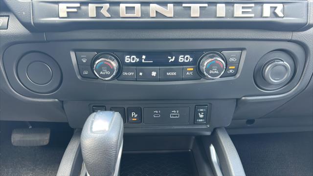 2025 Nissan Frontier Crew Cab SV 4x2