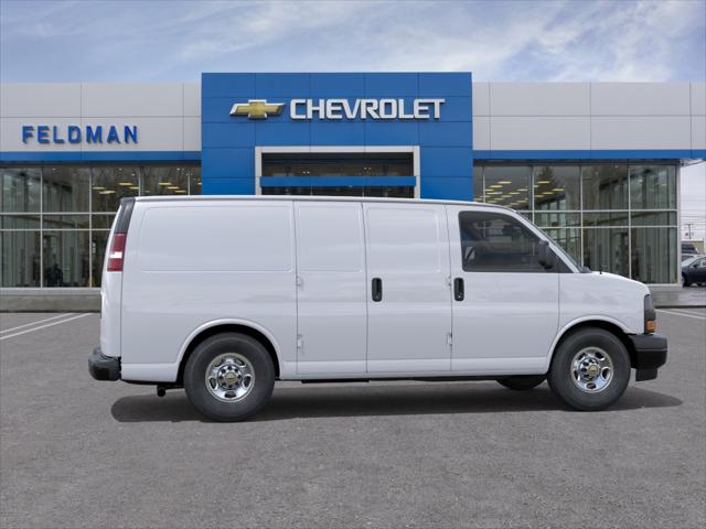 2026 Chevrolet Express Cargo Van 2500 Regular Wheelbase, WT, RWD
