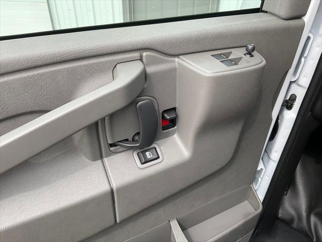 2026 Chevrolet Express Cargo Van 3500 Extended Wheelbase, WT, RWD