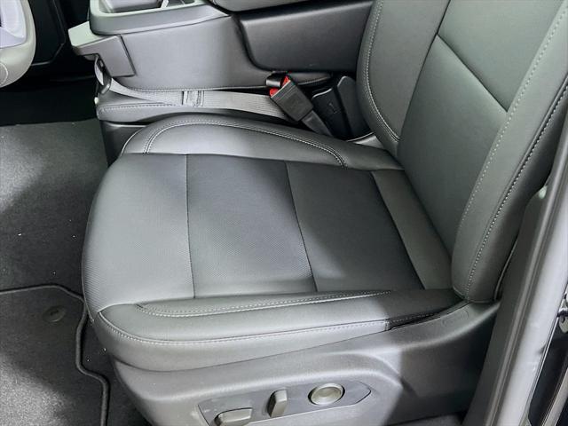 2026 GMC Sierra 1500 Crew Cab, Short Bed, SLT, 4WD