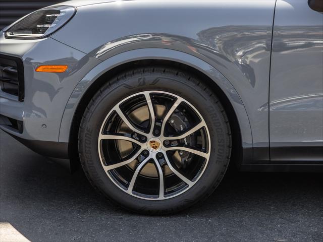 2026 Porsche Cayenne Unknown