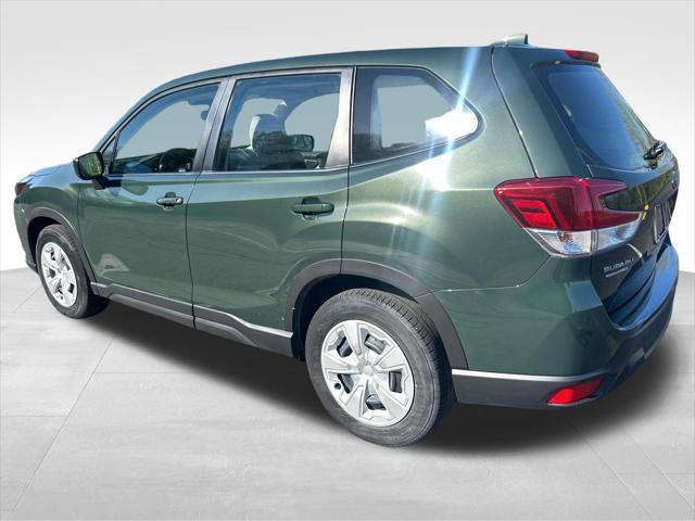 2023 Subaru Forester Base