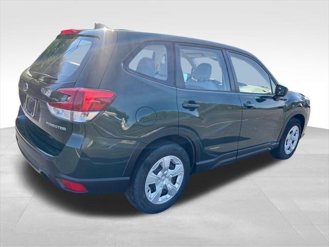 2023 Subaru Forester Base