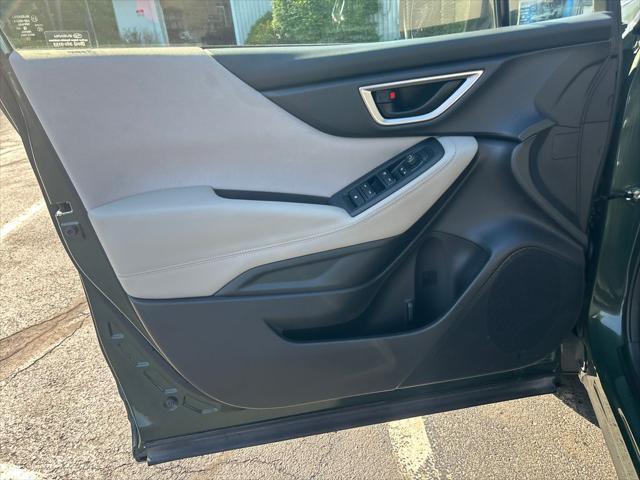 2023 Subaru Forester Base