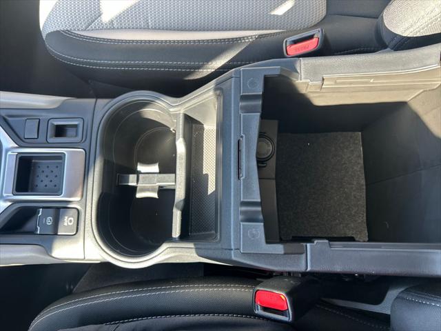 2023 Subaru Forester Base