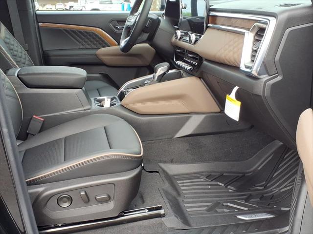 2026 GMC Canyon Denali, 4WD